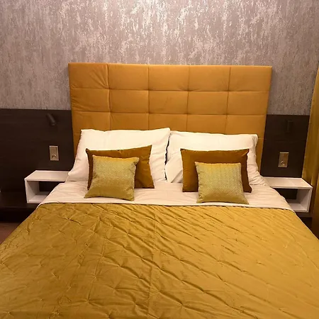 Golden 4* Vyssi Brod