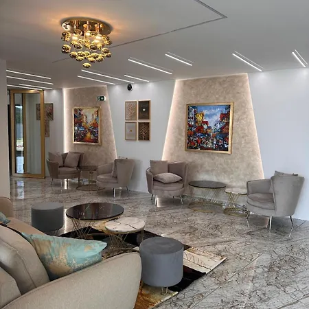 Hotel Golden 4*