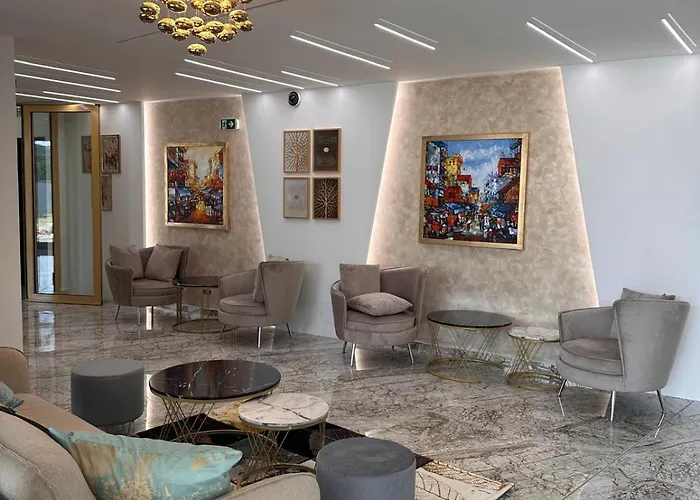 Hotel Golden 4*